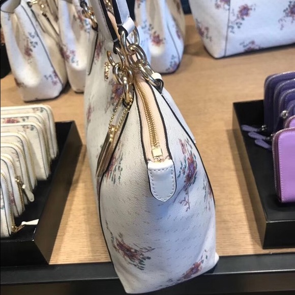 Coach floral large zip shoulder handbag - Picture 3 of 6